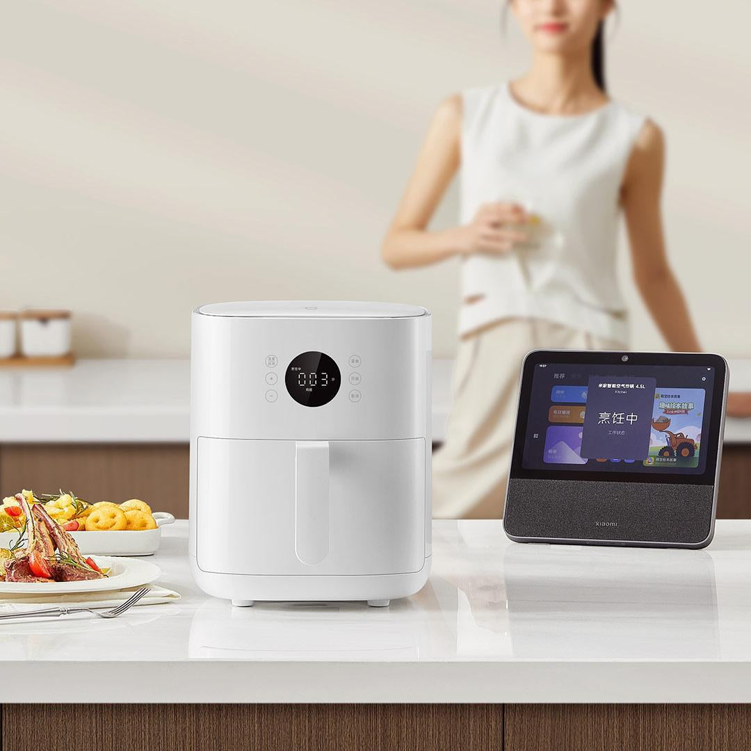 4.5L Intelligent Multifunctional Air Fryer with Alloy Cooking Basket