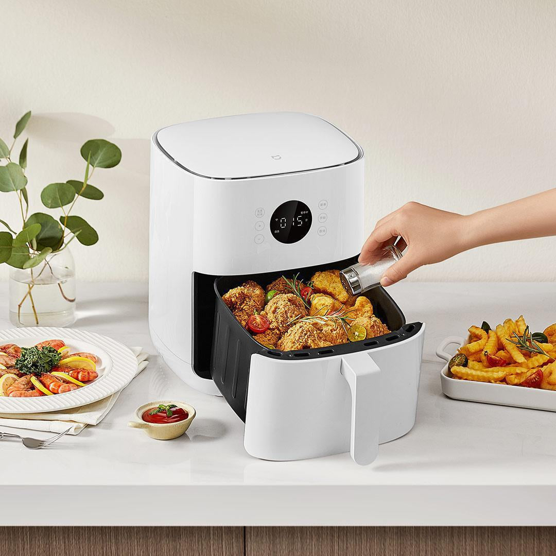 4.5L Intelligent Multifunctional Air Fryer with Alloy Cooking Basket